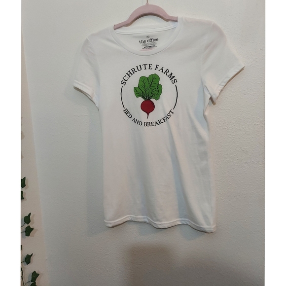 🌴FINAL SALE The Office Shrute Farms Tee Small - Picture 1 of 5